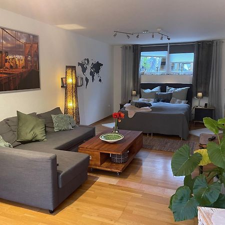 Modernes Appartement Im Gruenen - Stilvoll Und Komfortabel Köln Exterior foto